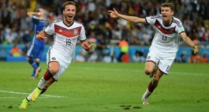 Gotze for Chilean player Arturo Vidal